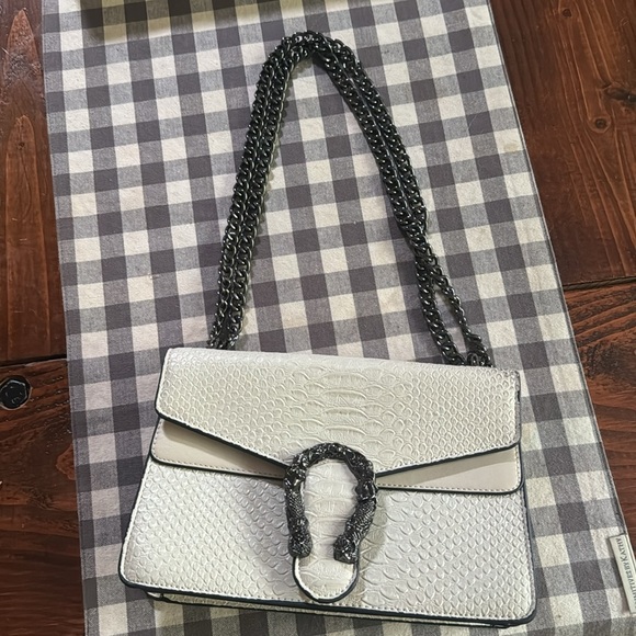 Crossbody bag snake print chain… - Picture 2 of 6